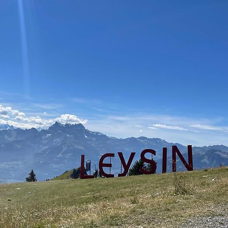 Charmant Appartement Au Vagabond Leysin Esterno foto